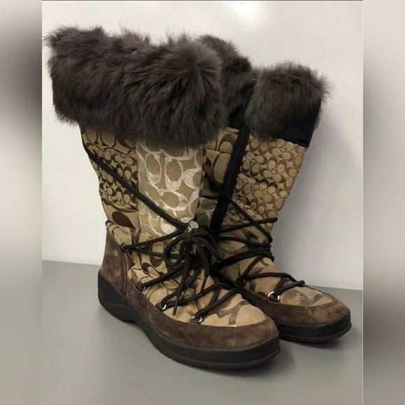 Like NEW Coach Designer Laurilyn Brown Patchwork Fur Winter Designer Boots Sz 8 - Picture 2 of 7